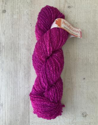 No 17  Rubin  Merino Boucle